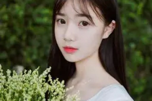 “miumiu陷害女明星”热搜 不看水印谁能看出来是童瑶？